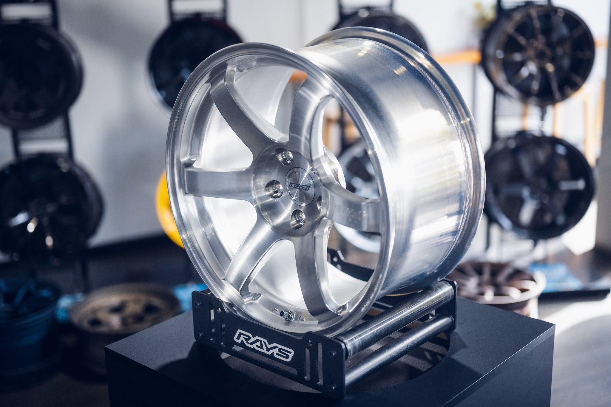 Volk Racing TE37 SAGA S-plus A.S.T. 5x120 - Wheels