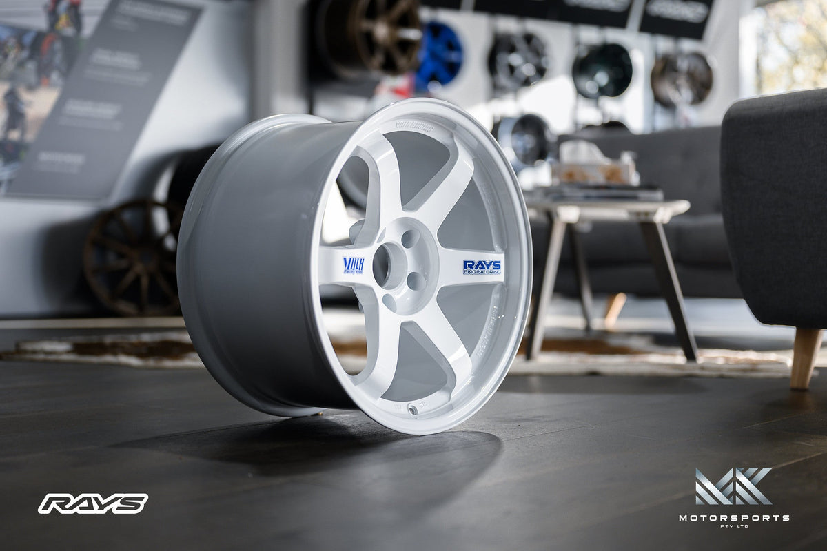 Volk Racing TE37SL 17