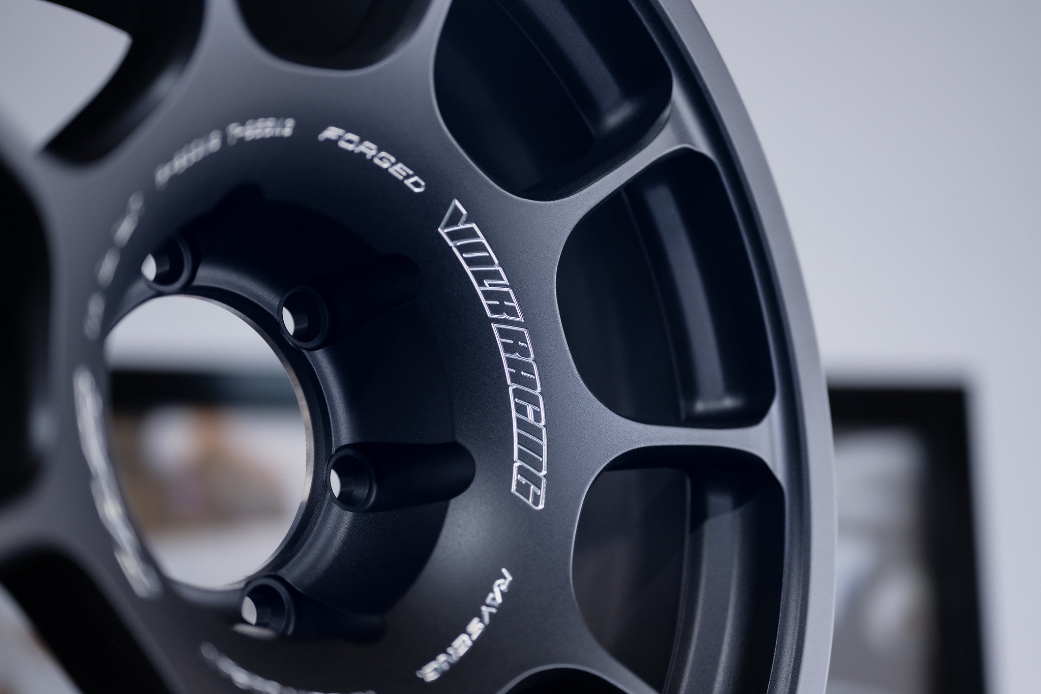 Volk Racing ZE40X 18’’ - Wheels